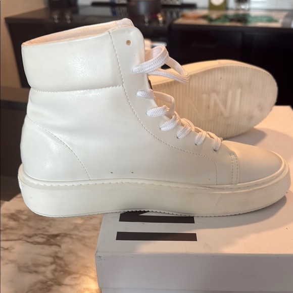 Ganni White Sneakers High-Top Sold out in stores Women’s Sz 9 or 39 Authentic - Picture 13 of 17